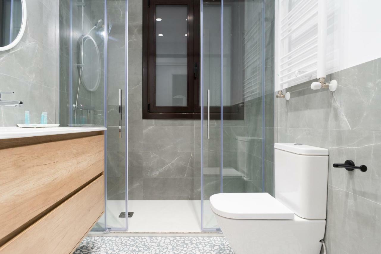 Cantabric Plaza / Iberorent Apartments San Sebastián Esterno foto